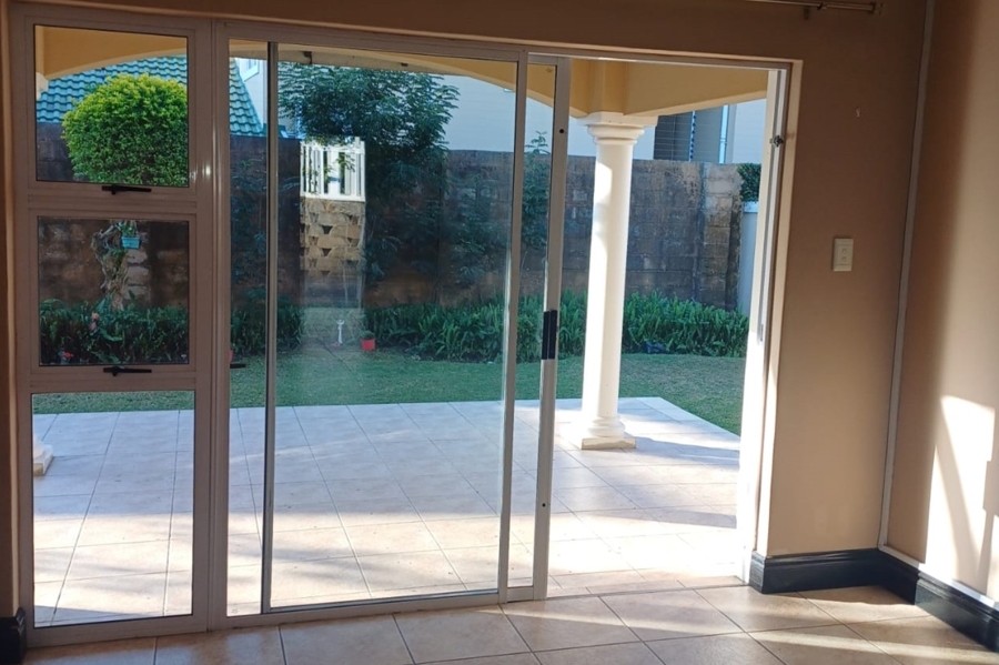 To Let 3 Bedroom Property for Rent in Mount Edgecombe KwaZulu-Natal