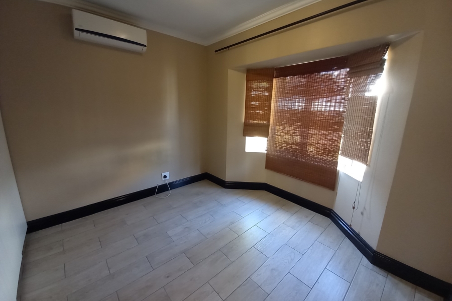 To Let 3 Bedroom Property for Rent in Mount Edgecombe KwaZulu-Natal