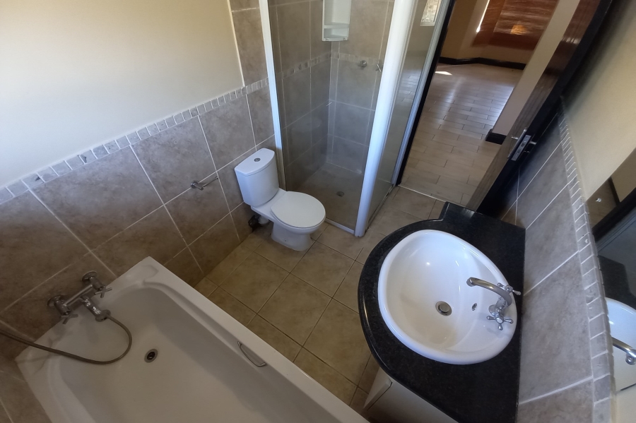 To Let 3 Bedroom Property for Rent in Mount Edgecombe KwaZulu-Natal