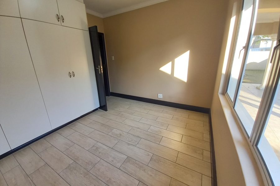 To Let 3 Bedroom Property for Rent in Mount Edgecombe KwaZulu-Natal