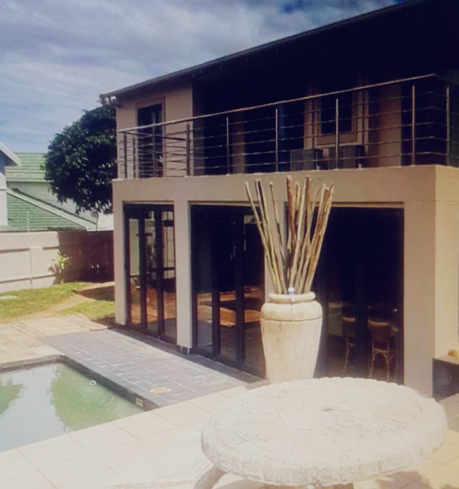 To Let 5 Bedroom Property for Rent in Umhlanga KwaZulu-Natal