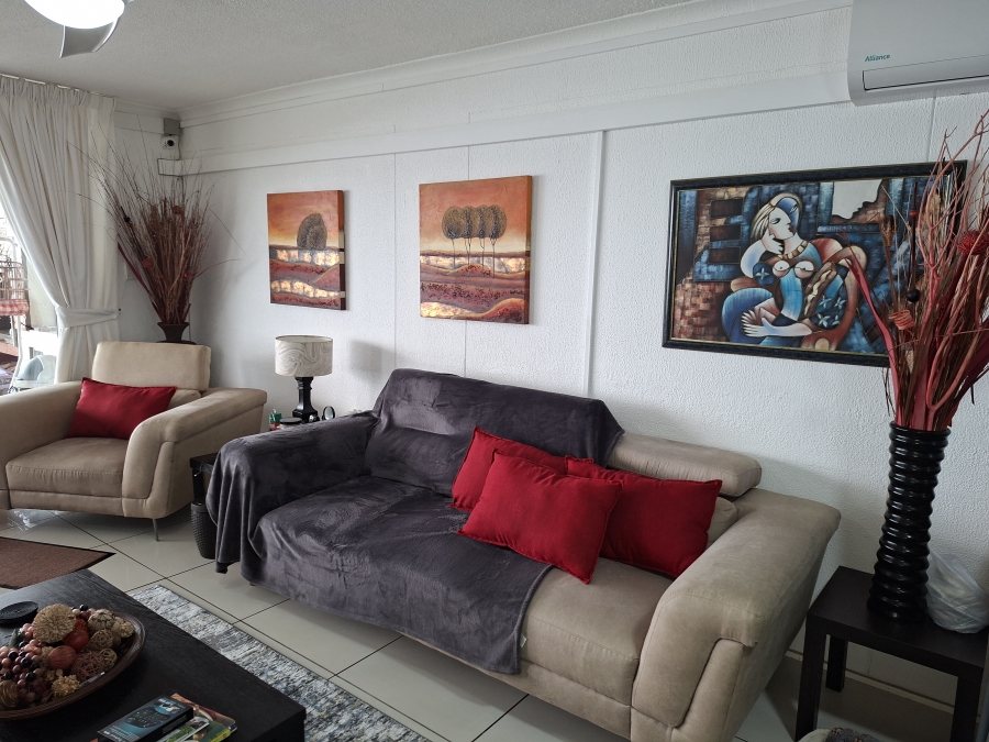 3 Bedroom Property for Sale in Uvongo Beach KwaZulu-Natal