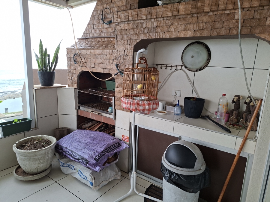 3 Bedroom Property for Sale in Uvongo Beach KwaZulu-Natal