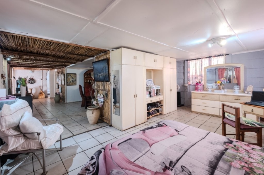 4 Bedroom Property for Sale in Red Hill KwaZulu-Natal