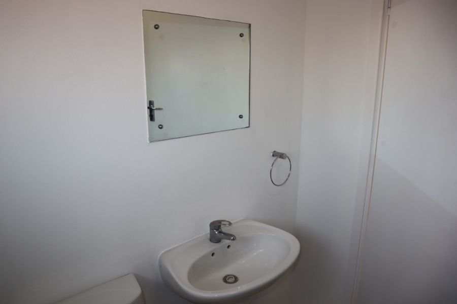 1 Bedroom Property for Sale in Caversham Glen KwaZulu-Natal
