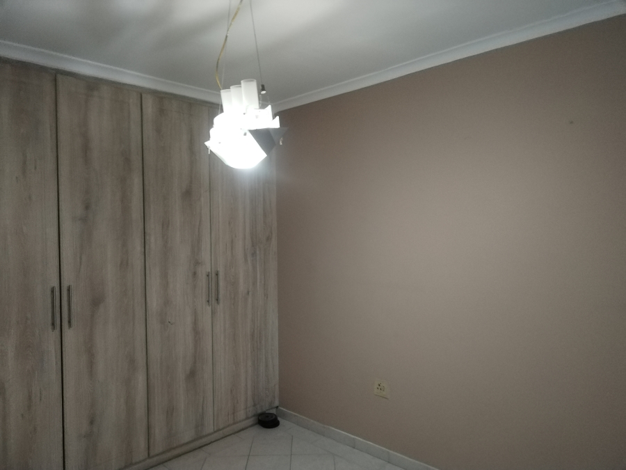 5 Bedroom Property for Sale in Isipingo Hills KwaZulu-Natal