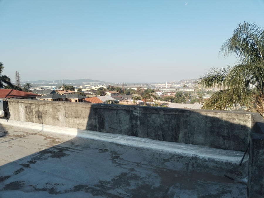 5 Bedroom Property for Sale in Isipingo Hills KwaZulu-Natal