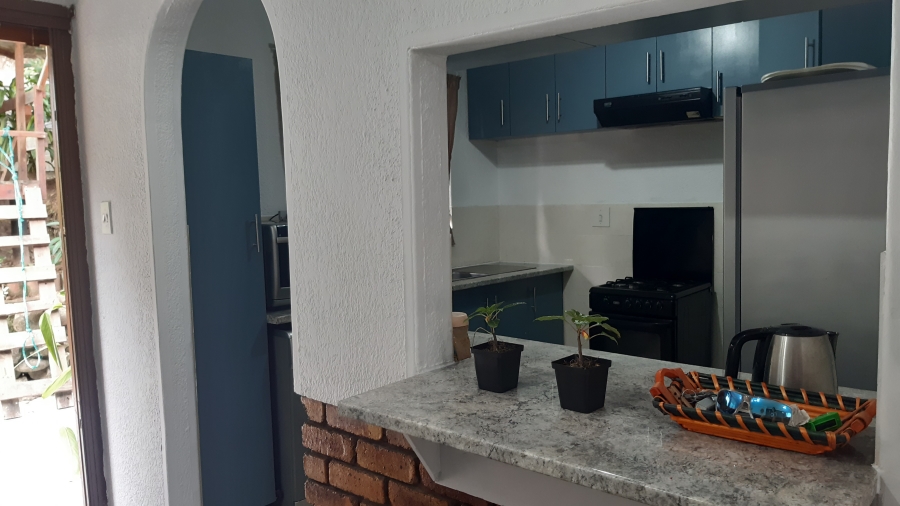 To Let 2 Bedroom Property for Rent in Amanzimtoti KwaZulu-Natal