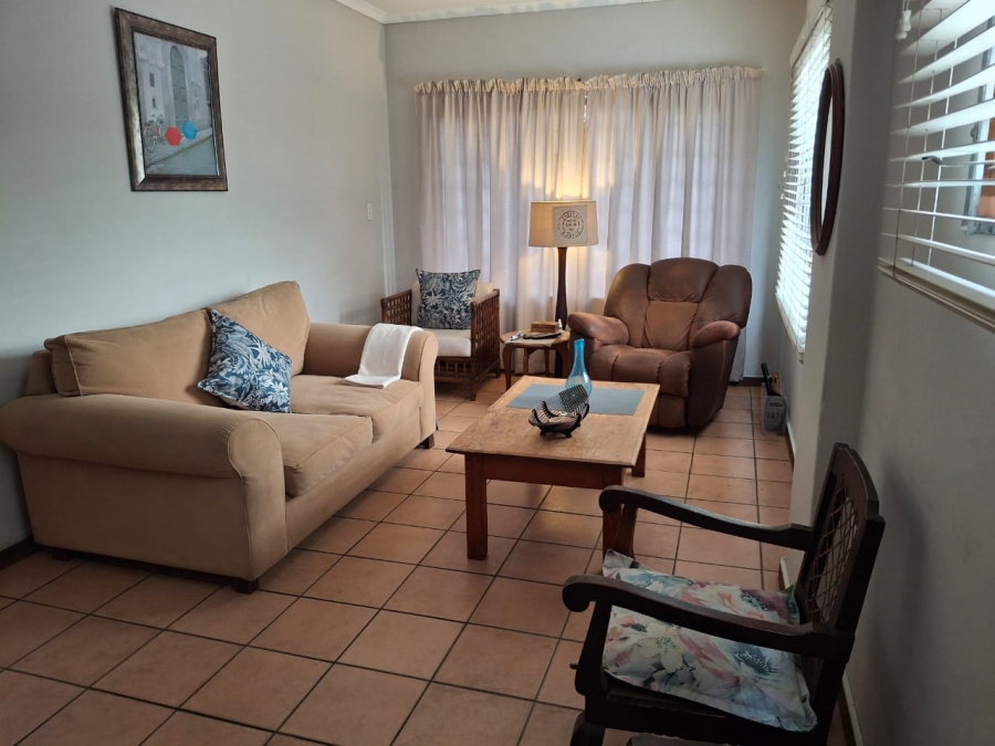 4 Bedroom Property for Sale in Athlone Park KwaZulu-Natal
