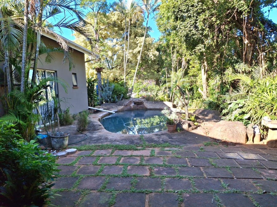 4 Bedroom Property for Sale in Athlone Park KwaZulu-Natal