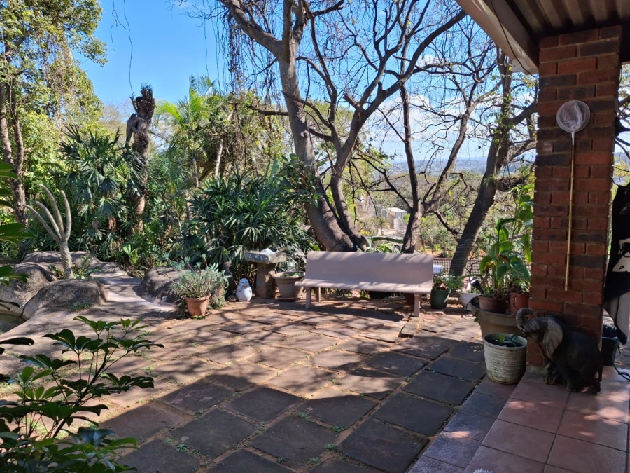 4 Bedroom Property for Sale in Athlone Park KwaZulu-Natal