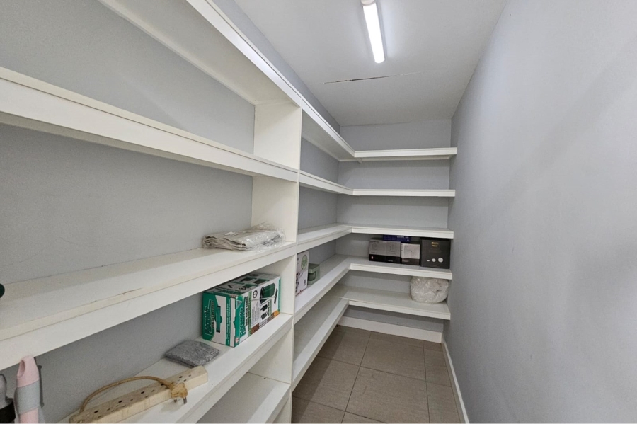 2 Bedroom Property for Sale in Clarendon KwaZulu-Natal