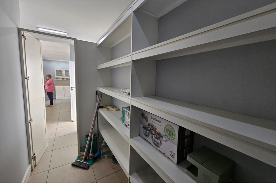2 Bedroom Property for Sale in Clarendon KwaZulu-Natal