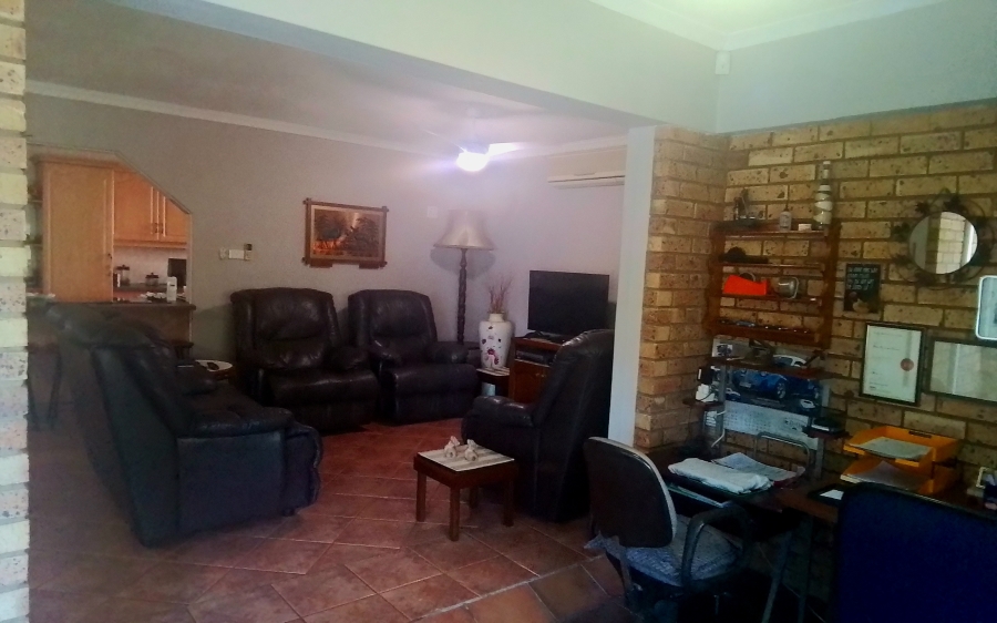 3 Bedroom Property for Sale in Margate KwaZulu-Natal
