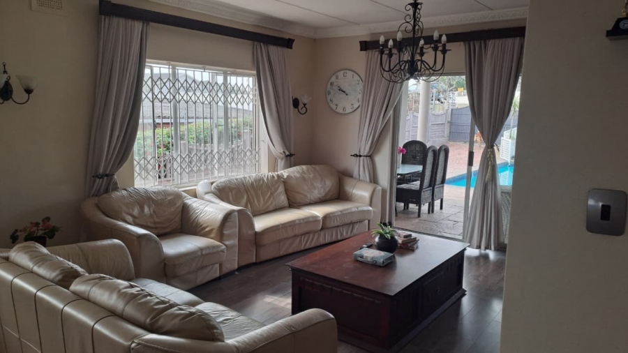 4 Bedroom Property for Sale in Brighton Beach KwaZulu-Natal