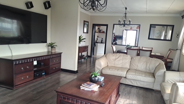 4 Bedroom Property for Sale in Brighton Beach KwaZulu-Natal