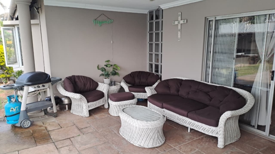 4 Bedroom Property for Sale in Brighton Beach KwaZulu-Natal