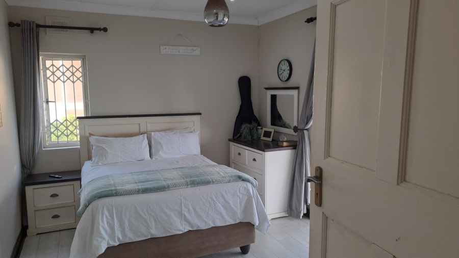 4 Bedroom Property for Sale in Brighton Beach KwaZulu-Natal