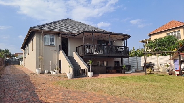 4 Bedroom Property for Sale in Brighton Beach KwaZulu-Natal