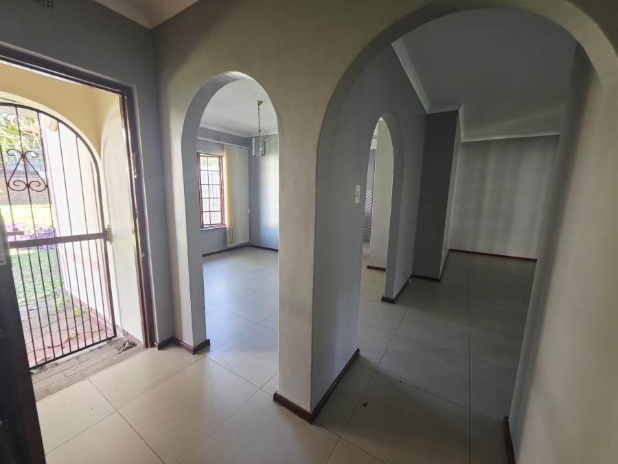 3 Bedroom Property for Sale in Empangeni Central KwaZulu-Natal