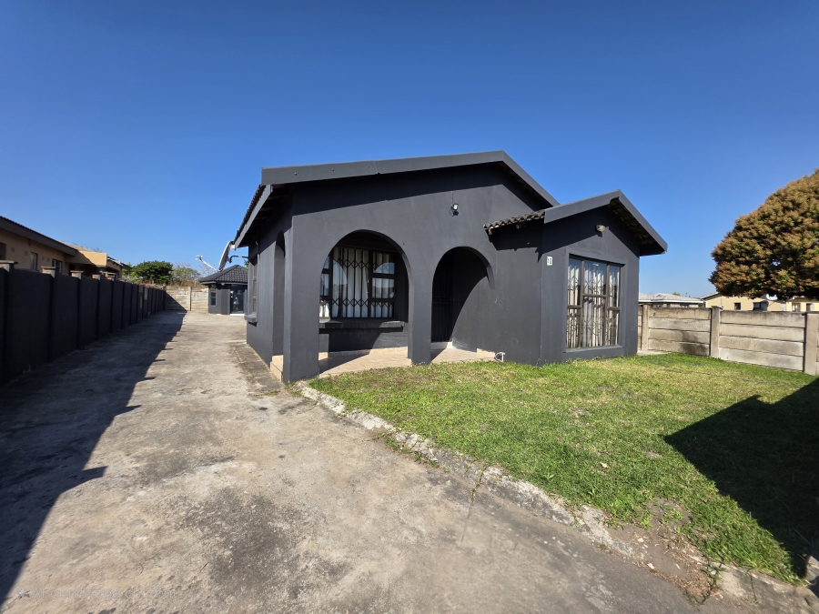 3 Bedroom Property for Sale in Aquadene KwaZulu-Natal