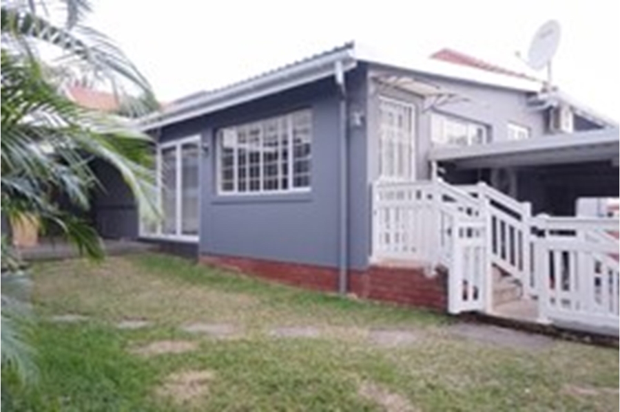 To Let 3 Bedroom Property for Rent in Essenwood KwaZulu-Natal