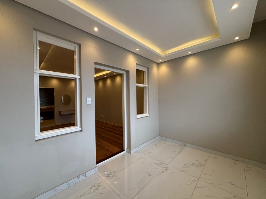 2 Bedroom Property for Sale in Morningside KwaZulu-Natal