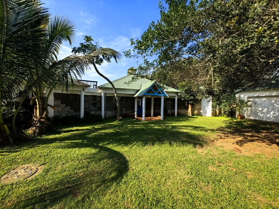 5 Bedroom Property for Sale in Elysium KwaZulu-Natal
