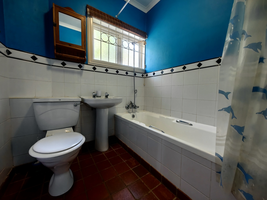 5 Bedroom Property for Sale in Elysium KwaZulu-Natal