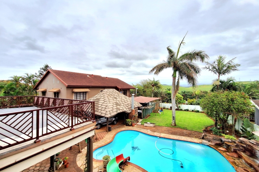 6 Bedroom Property for Sale in Winklespruit KwaZulu-Natal