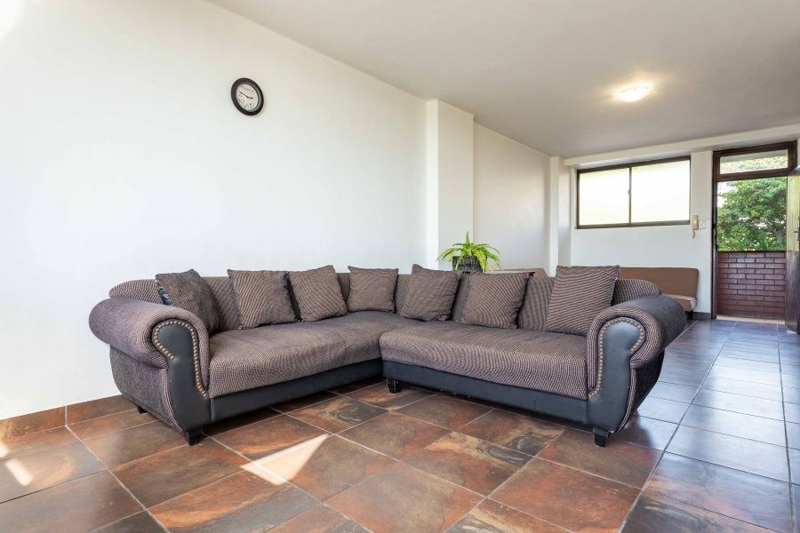 2 Bedroom Property for Sale in Amanzimtoti KwaZulu-Natal