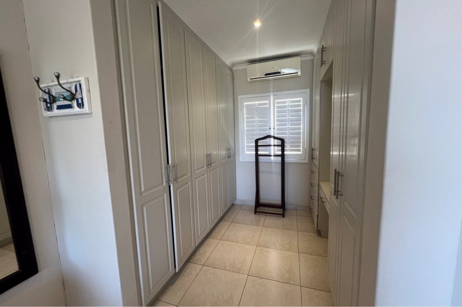 4 Bedroom Property for Sale in Sheffield Beach KwaZulu-Natal