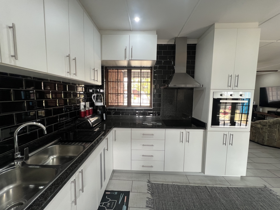 3 Bedroom Property for Sale in Cleland KwaZulu-Natal