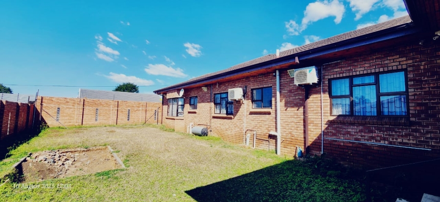 4 Bedroom Property for Sale in Mountain Rise KwaZulu-Natal