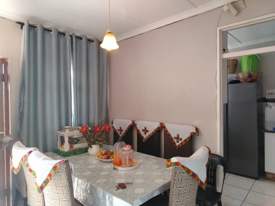 2 Bedroom Property for Sale in Empangeni Central KwaZulu-Natal