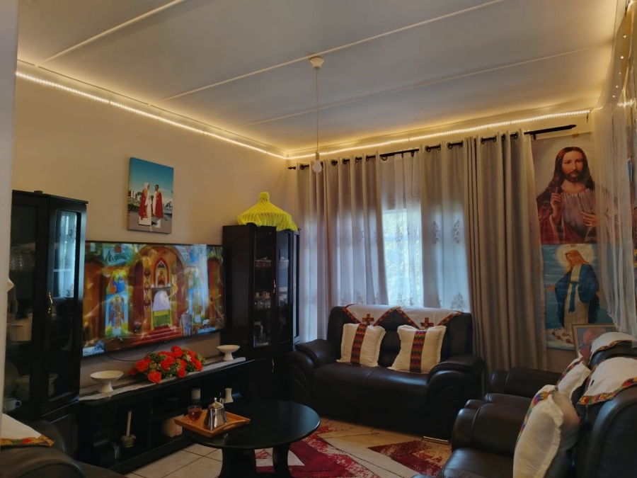 2 Bedroom Property for Sale in Empangeni Central KwaZulu-Natal