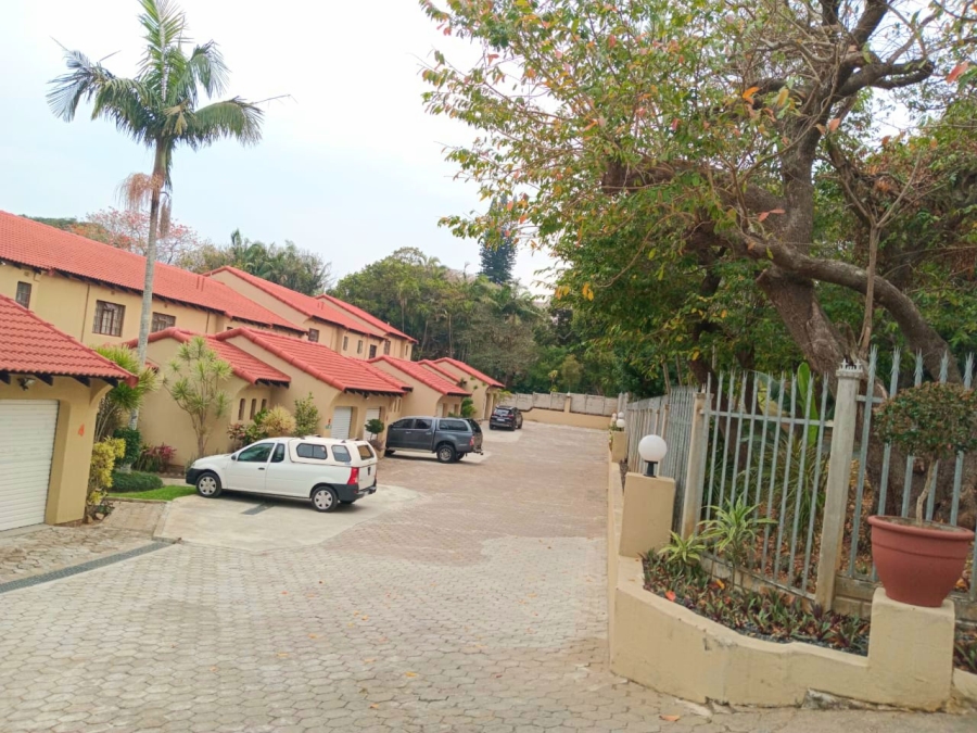 3 Bedroom Property for Sale in Uvongo KwaZulu-Natal