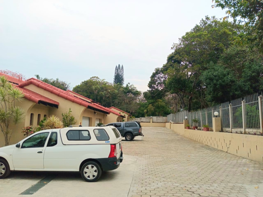 3 Bedroom Property for Sale in Uvongo KwaZulu-Natal