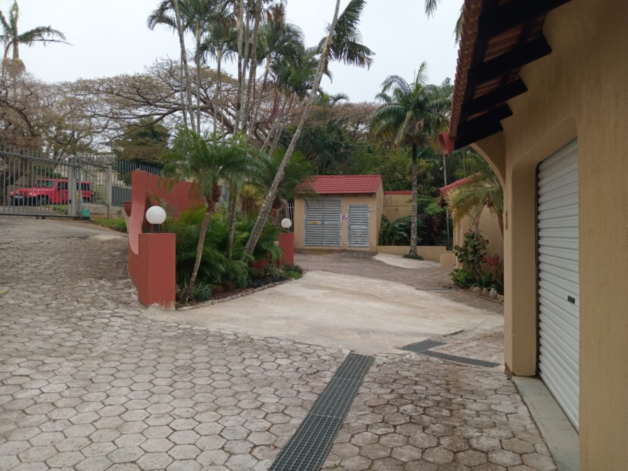 3 Bedroom Property for Sale in Uvongo KwaZulu-Natal