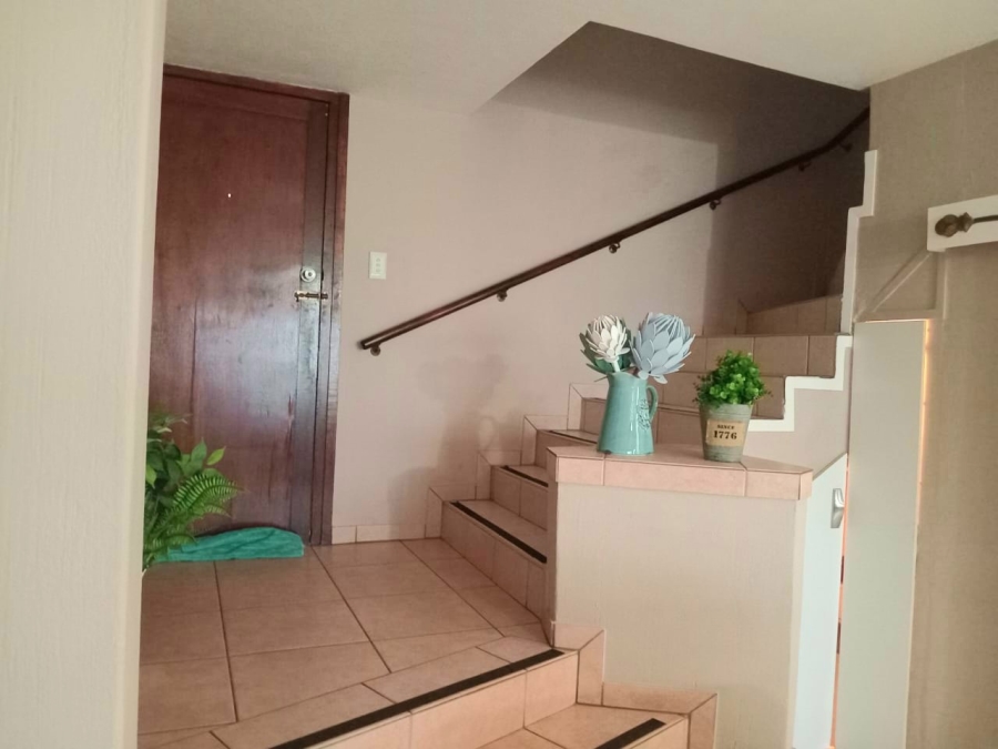 3 Bedroom Property for Sale in Uvongo KwaZulu-Natal