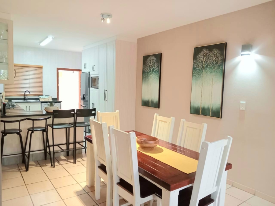 3 Bedroom Property for Sale in Uvongo KwaZulu-Natal