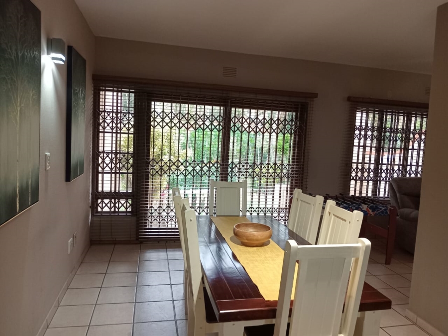 3 Bedroom Property for Sale in Uvongo KwaZulu-Natal