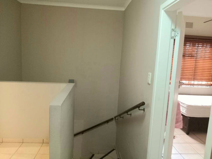 3 Bedroom Property for Sale in Uvongo KwaZulu-Natal