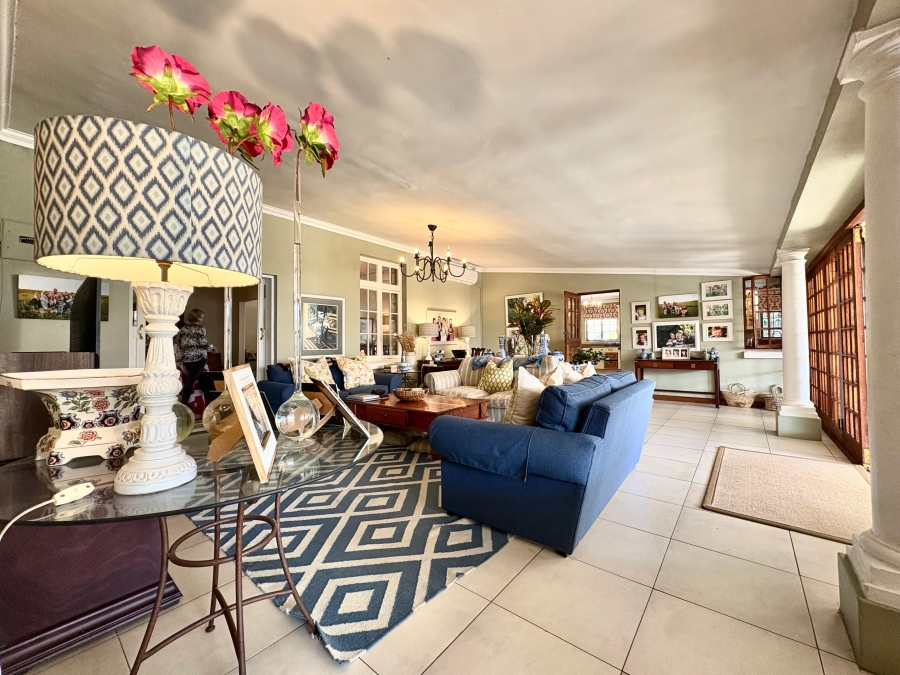 5 Bedroom Property for Sale in Ballito Central KwaZulu-Natal
