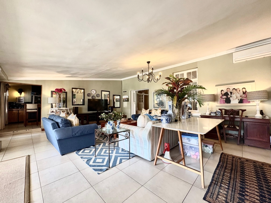 5 Bedroom Property for Sale in Ballito Central KwaZulu-Natal