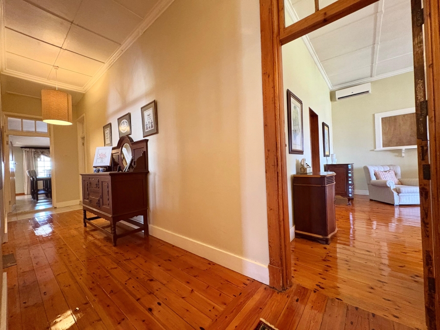 5 Bedroom Property for Sale in Ballito Central KwaZulu-Natal