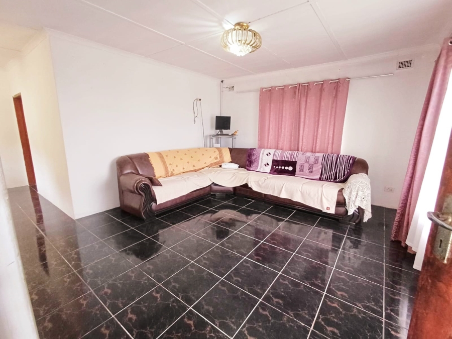 2 Bedroom Property for Sale in Stanger Heights KwaZulu-Natal