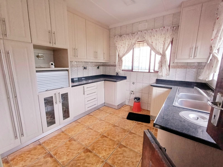 2 Bedroom Property for Sale in Stanger Heights KwaZulu-Natal