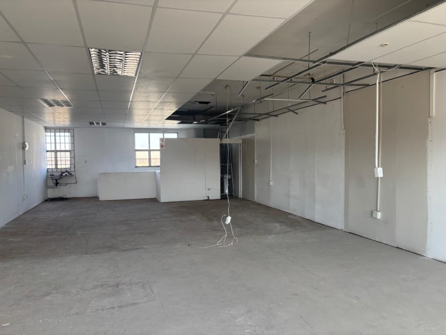 Commercial Property for Sale in Mountain Rise KwaZulu-Natal