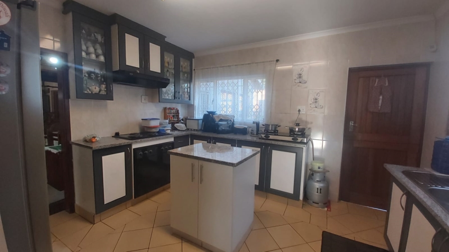 4 Bedroom Property for Sale in Bluff KwaZulu-Natal